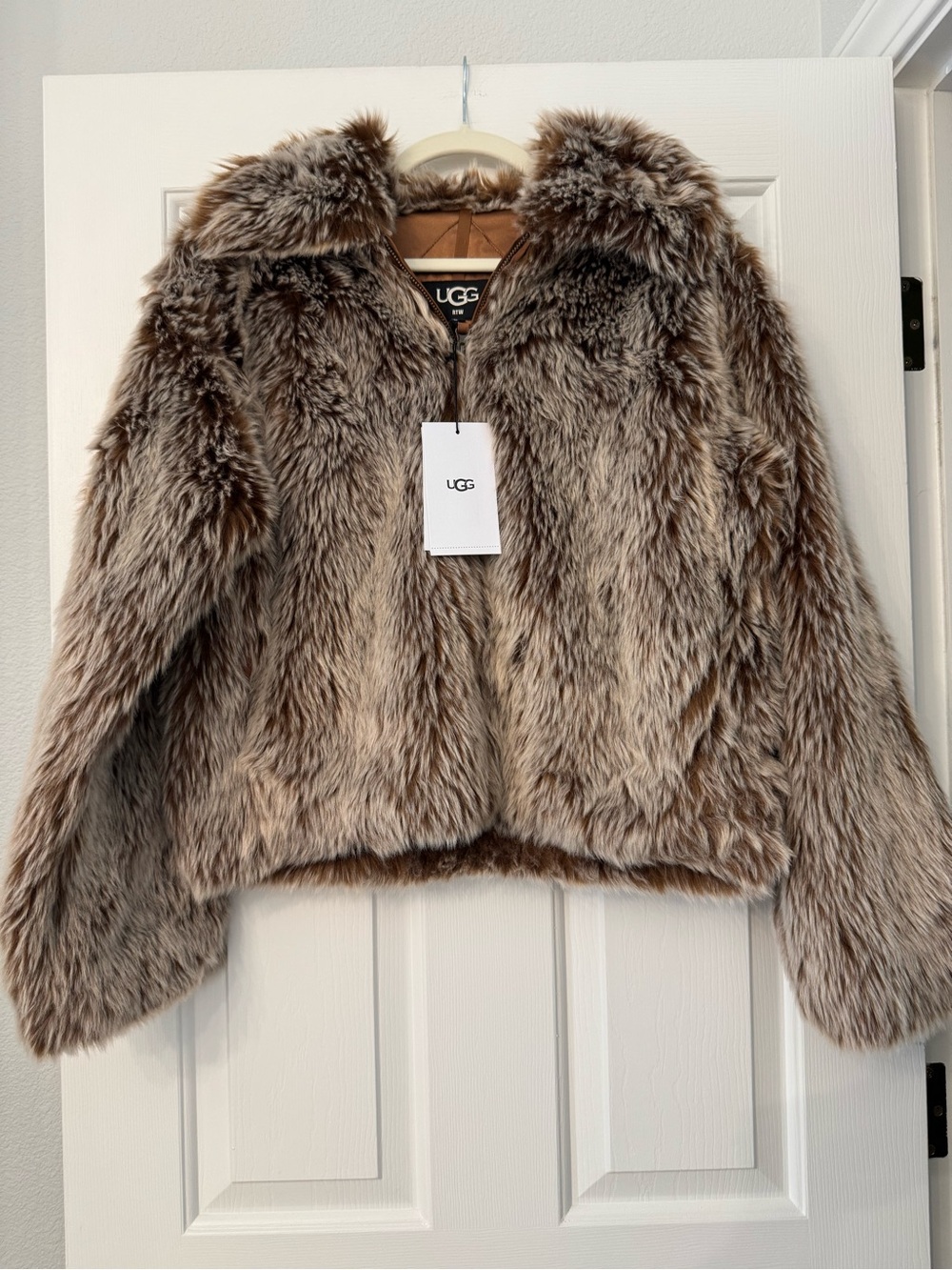NWT UGG Kali Faux Fur Jacket in Beachwood Brown Size Medium M